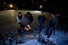 Barbecue on ice, Kempermansgracht, Doesburg.