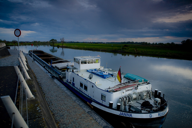 Die Janina aus Rosslau, IJsselkade, Doesburg