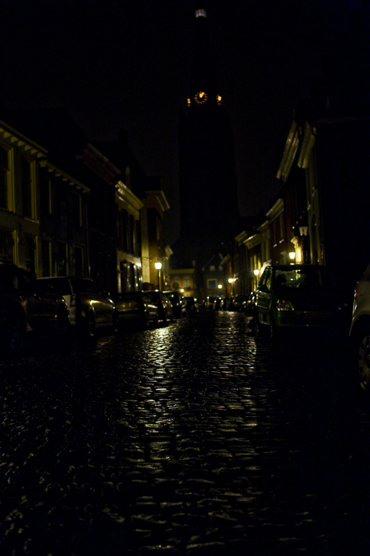 Veerpoortstraat, glanzend.